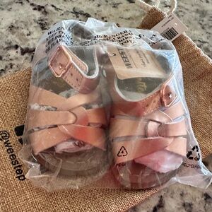 Brand new never worn rose gold sandals infant size 4. Missed return window.